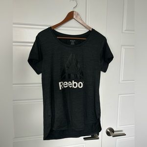 BNNW Reebok active shirt!